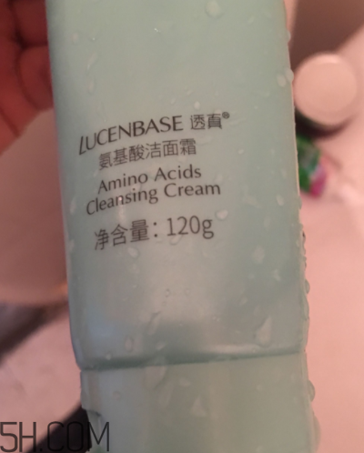 透真氨基酸潔面霜過敏嗎？透真氨基酸潔面霜適合敏感肌嗎？