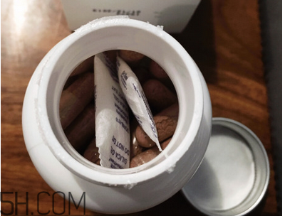 unichi玫瑰果膠囊有用嗎？unichi玫瑰果膠囊是哪個(gè)國家的？