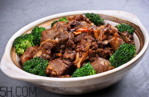 羊肉和土豆可以一起吃嗎？吃羊肉可以吃土豆嗎？