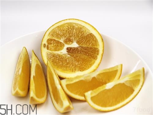柿子和橙子能一起吃嗎？吃完橙子可以吃柿子嗎？