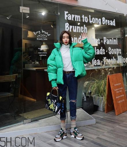 面包服搭配什么鞋子？面包服搭配鞋子圖片