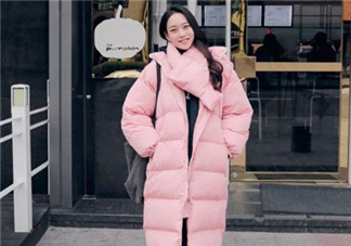 粉色面包服配什么褲子？少女心爆棚的經典搭配
