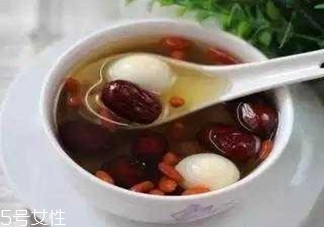 紅糖煮蛋的好處有哪些？紅糖煮蛋好處多多
