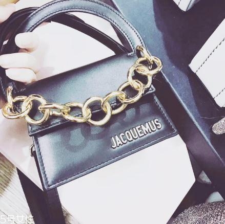 jacquemus包包多少錢？萬元以內(nèi)就能買到的個性包包