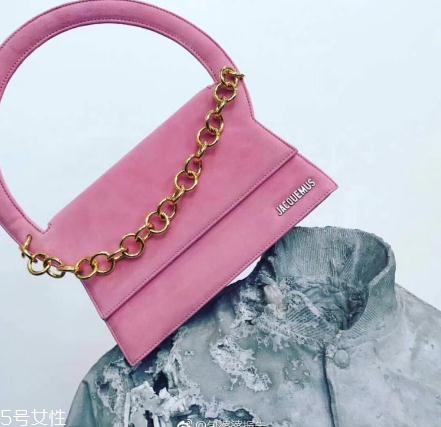 jacquemus包包多少錢？萬元以內(nèi)就能買到的個性包包