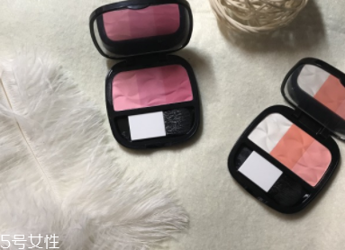 怎么打造高級(jí)臉？巧用腮紅顏值up up！