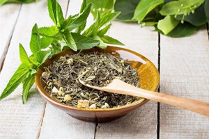 茶葉可以做菜嗎？選用新茶最好