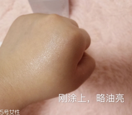 自然堂面霜哪款好用？從不同系列適合的膚質(zhì)介紹