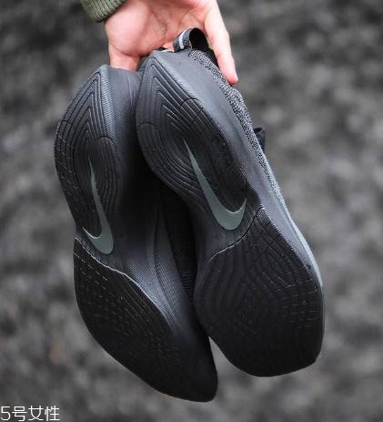 nike vapor street flyknit多少錢(qián)？耐克新款神秘跑鞋