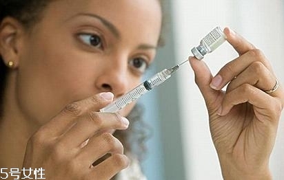 玻尿酸隆鼻多久能洗臉？玻尿酸隆鼻會(huì)越來越寬