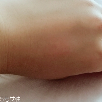 自然堂卸妝水好用嗎？從價(jià)格和效果說起