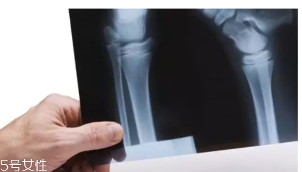 冬天老人容易犯哪些??？低溫易誘發(fā)5種病