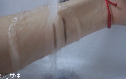 自然堂眉筆怎么樣？來看看眉筆的質(zhì)量