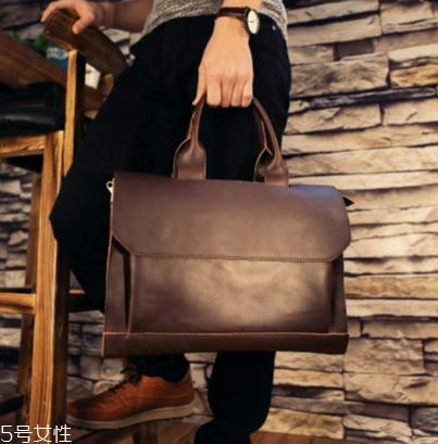 瘋馬皮是什么皮？50年都用不爛的皮革材質(zhì)