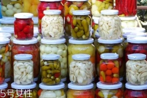 亞硝酸鹽吃了致癌嗎？不說劑量談癌癥都是耍流氓