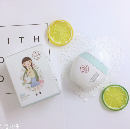 孔鳳春輕透素顏水粉霜好用嗎？國貨平價彩妝底妝
