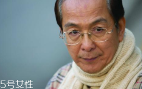 經(jīng)常用眼吃什么？多吃綠色和黃色食物