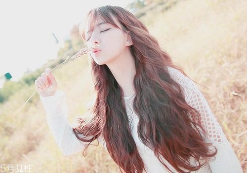脖子后面有痣好嗎？激光冷凍祛痣易導(dǎo)致癌變