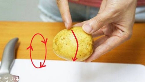 去土豆皮的注意事項(xiàng)？四大注意事項(xiàng)需警惕