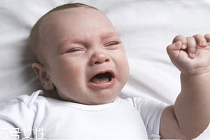 嬰幼兒缺鈣會(huì)有什么癥狀表現(xiàn)？4大表現(xiàn)需注意