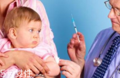 嬰兒打針哭鬧怎么辦？這些錯誤方法不要用