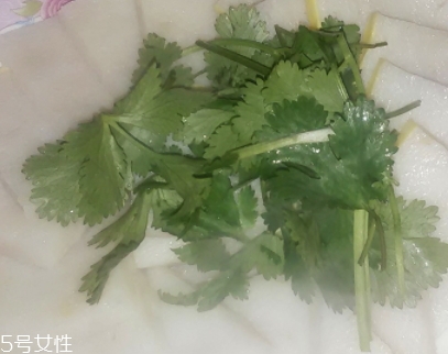 魚(yú)糕怎么烹飪好吃？成品魚(yú)糕做法多