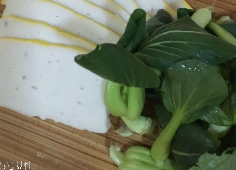 魚(yú)糕怎么烹飪好吃？成品魚(yú)糕做法多