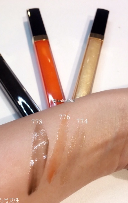 香奈兒可可小姐唇露748什么色？香奈兒水晶糖光透唇釉全試色