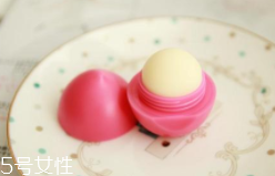 潤唇膏能用多長時間？打開后只能用3個季度