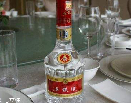 白酒要醒嗎？這些酒需要醒酒