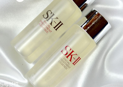 sk2神仙水和小燈泡怎么用？超級(jí)經(jīng)典的明星產(chǎn)品
