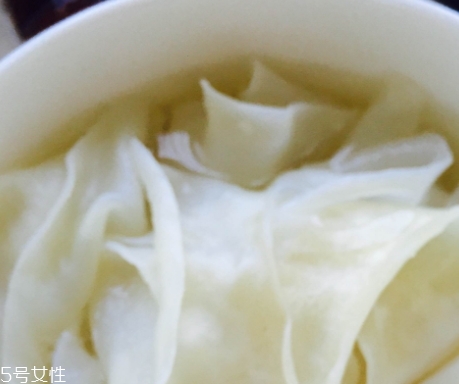 阿寬紅油面皮怎么泡？需要泡足這么長時間