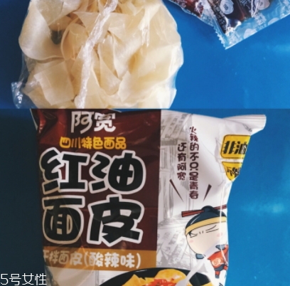 阿寬紅油面皮怎么泡？需要泡足這么長時間