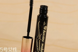 睫毛膏和眼線哪個先畫？看看你是不是畫錯了