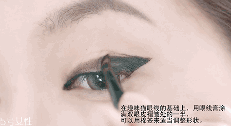 內(nèi)眼線會(huì)傷眼睛嗎？九種可愛的眼線畫法