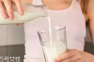 喝豆?jié){會(huì)導(dǎo)致性早熟嗎？謠言不可信