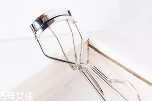 2018睫毛夾哪個牌子好？8款最受歡迎的睫毛夾推薦