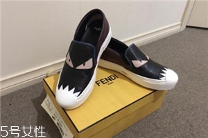 fendi鞋子一般多少錢？引領時尚潮流