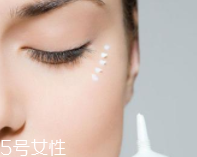 眼霜不可以來回涂抹嗎？這樣不如不涂