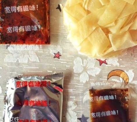 阿寬紅油面皮泡不爛 里面含有膠？