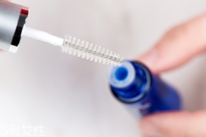 睫毛增長(zhǎng)液保質(zhì)期是多久？