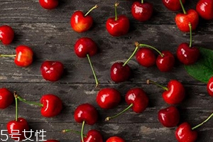 車?yán)遄佑锌辔犊梢猿詥?？小心化學(xué)試劑