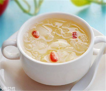 蒸梨可以治感冒嗎？梨怎么吃治感冒？