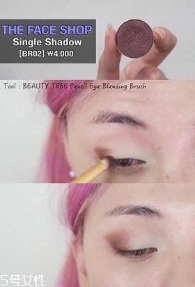 南瓜色眼影怎么畫？南瓜色眼妝畫法教程