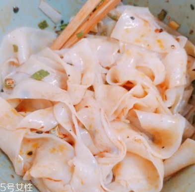 阿寬紅油面皮哪種好吃？幾種味道介紹