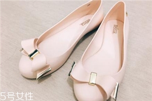 melissa果凍鞋尺碼準(zhǔn)嗎？少女心炸裂的公主鞋