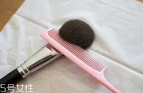 化妝刷怎么挑選？9種化妝刷全解析