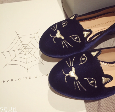 charlotte olympia貓咪鞋多少錢？平底鞋中的萌貨代表