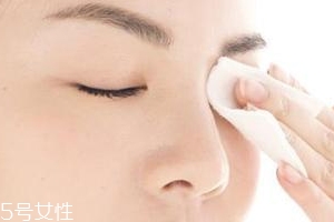 卸妝必備工具有哪些？這3種缺一不可
