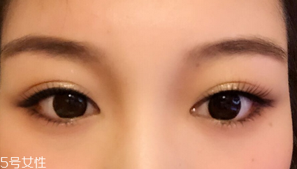眼影怎么畫會(huì)自然好看？眼影顏色這樣搭配最好看